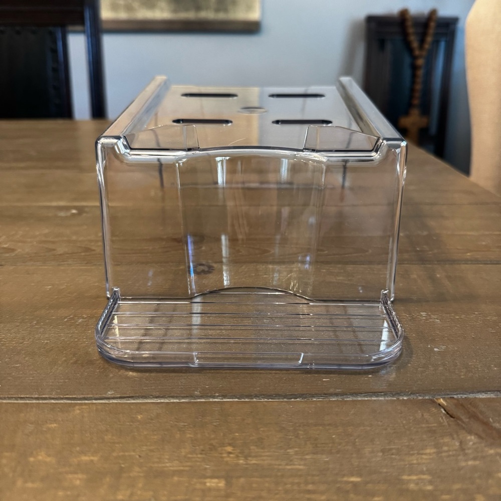 Laundry Soap Stand - Detergent Riser, Clear